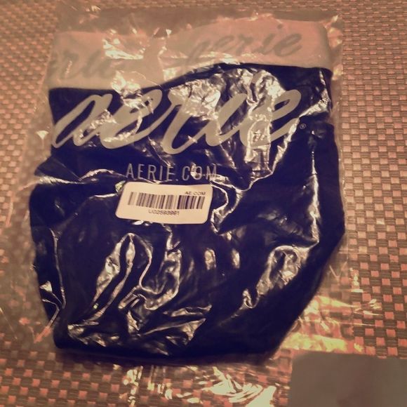 aerie Other - AERIE ELASTIC TRIM BIKINI BOTTOM. Black with white rim NWT medium